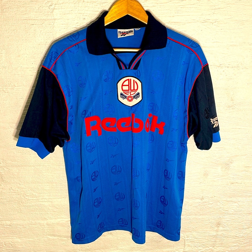 Bolton Wanderers Jersey sz 42-44 (sz XL)